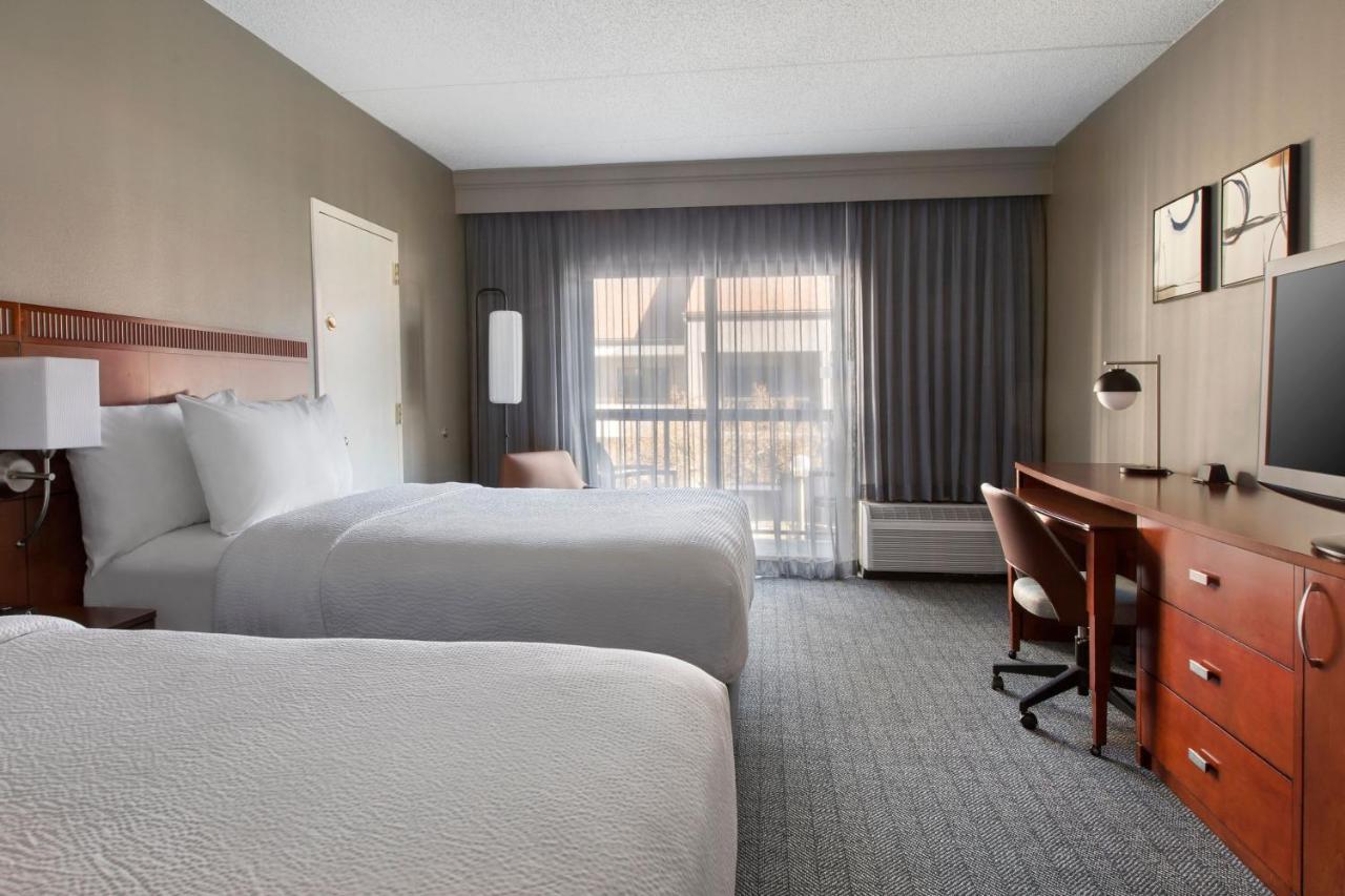 Courtyard By Marriott Tarrytown Westchester County Eksteriør bilde