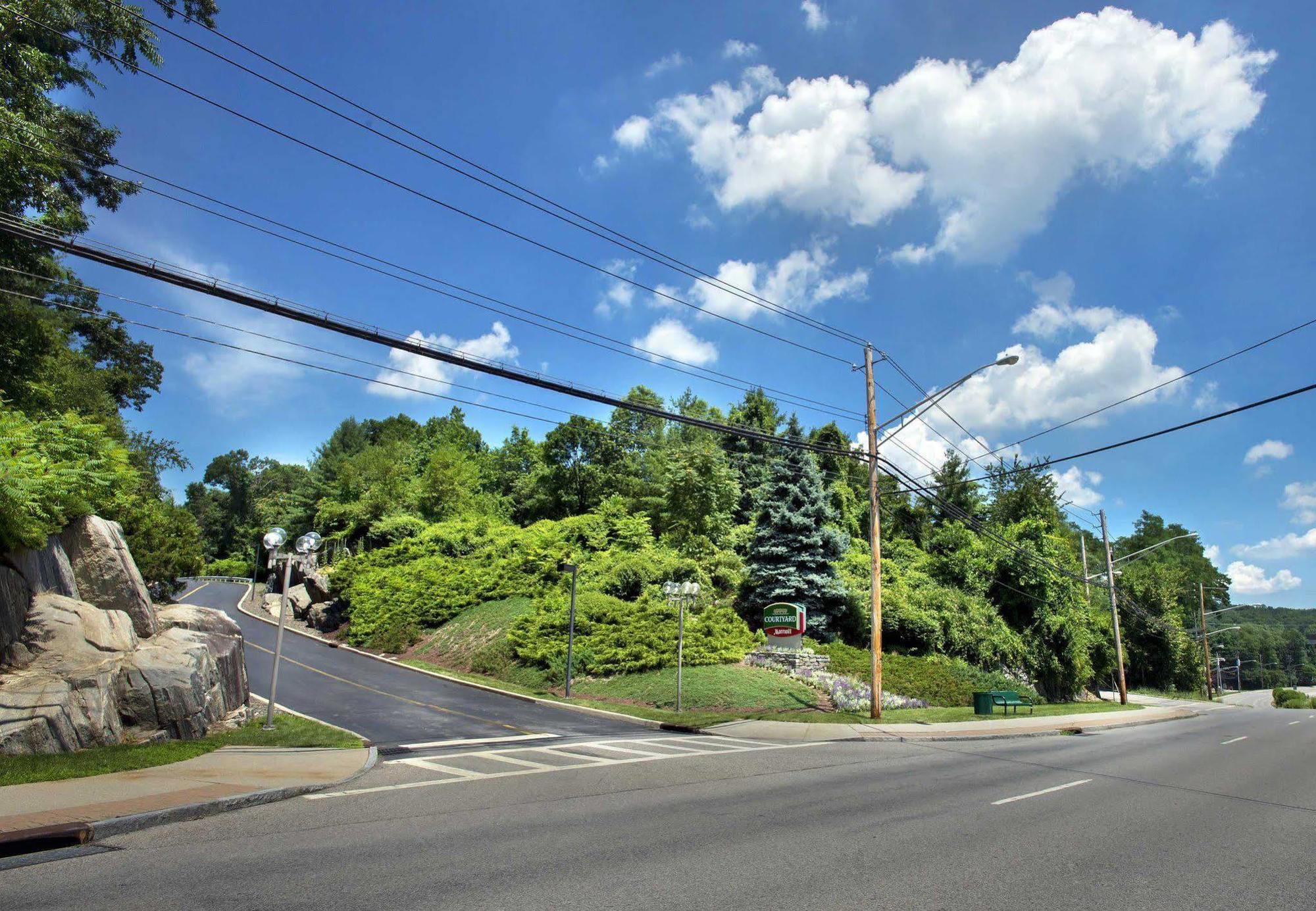 Courtyard By Marriott Tarrytown Westchester County Eksteriør bilde